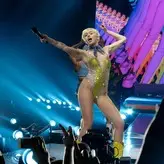 Miley Cyrus nude #3898