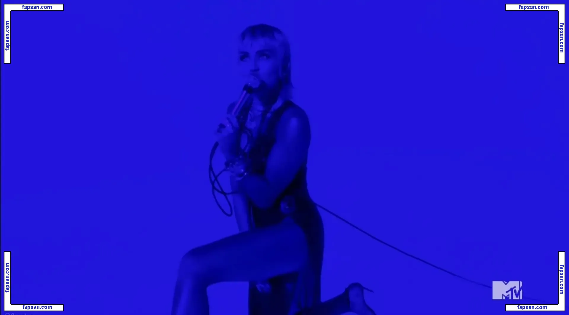Miley Cyrus nude photo #4001 from OnlyFans