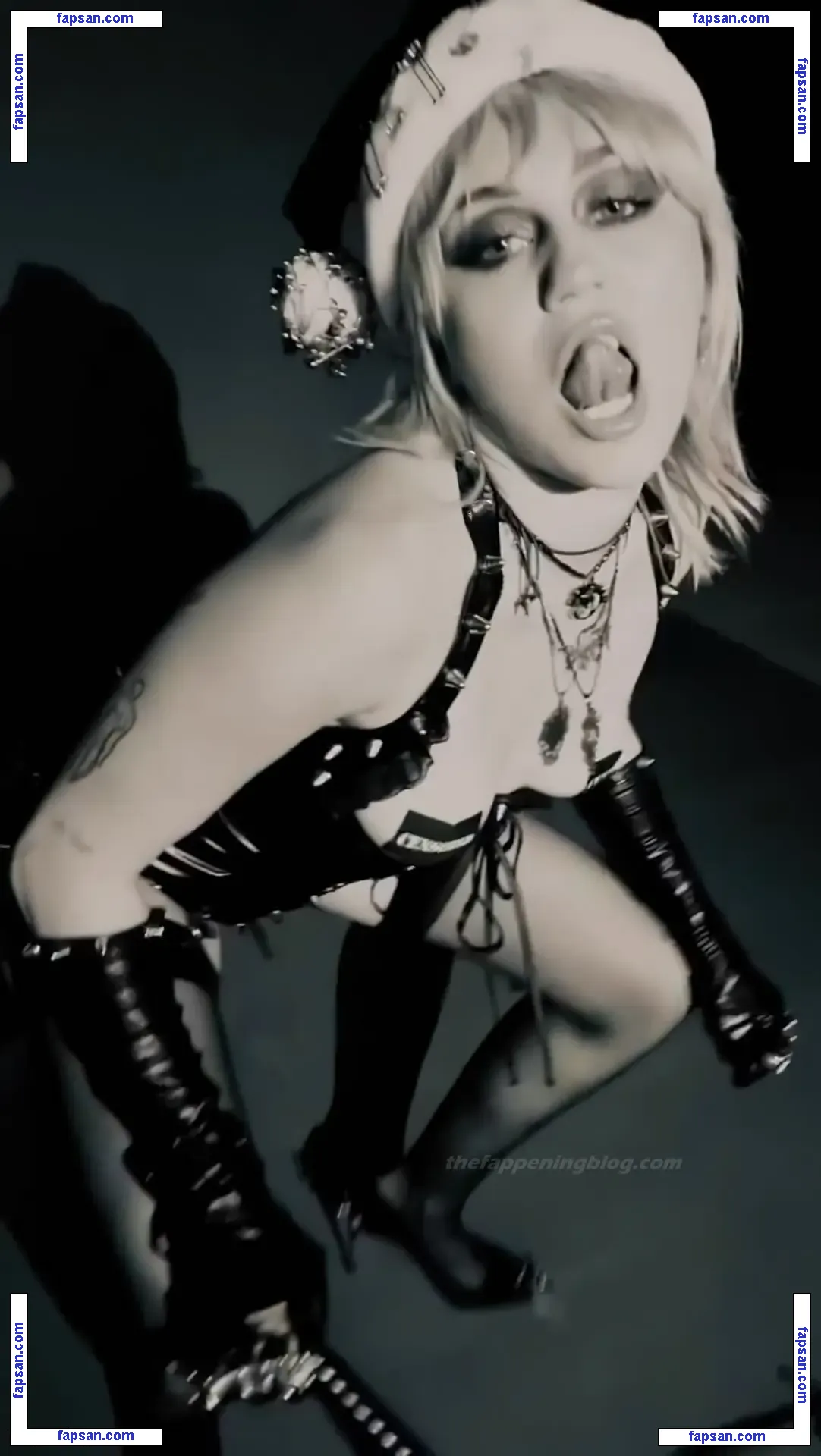 Miley Cyrus nude photo #4327 from OnlyFans