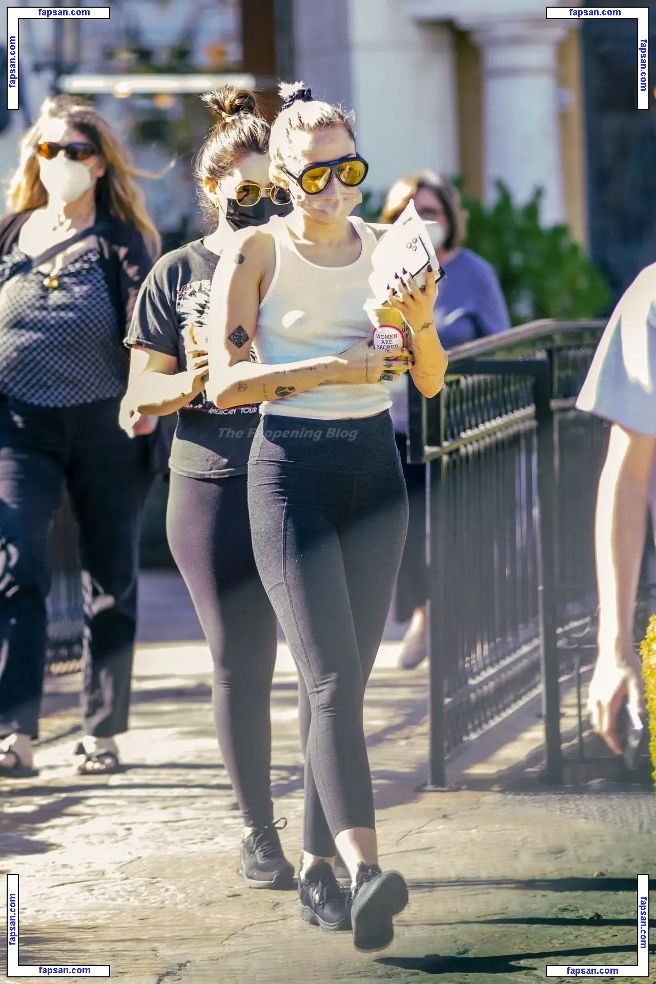 Miley Cyrus nude photo #4357 from OnlyFans