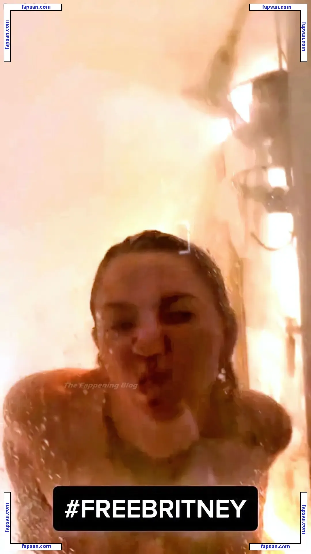 Miley Cyrus nude photo #4415 from OnlyFans