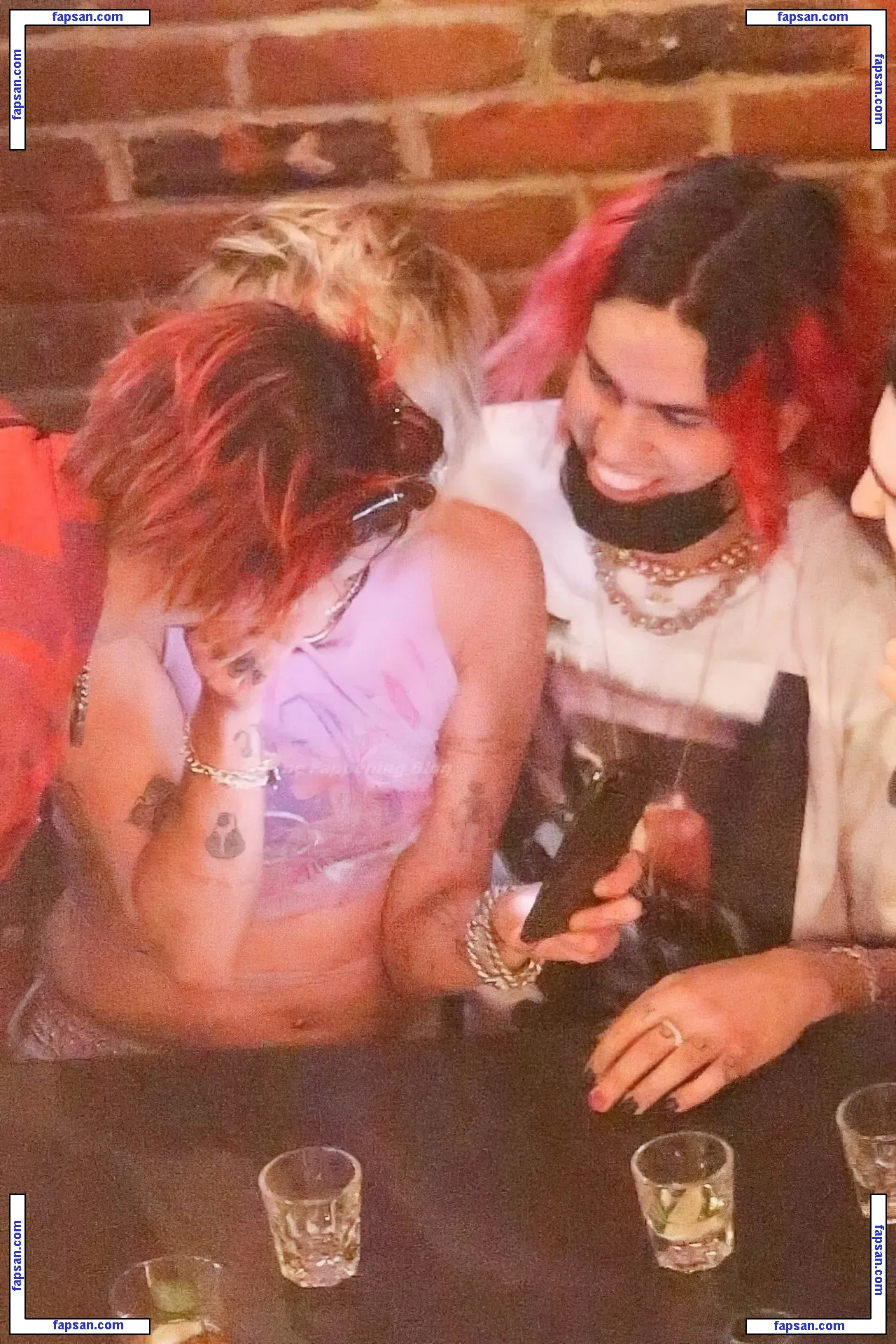 Miley Cyrus nude photo #4467 from OnlyFans
