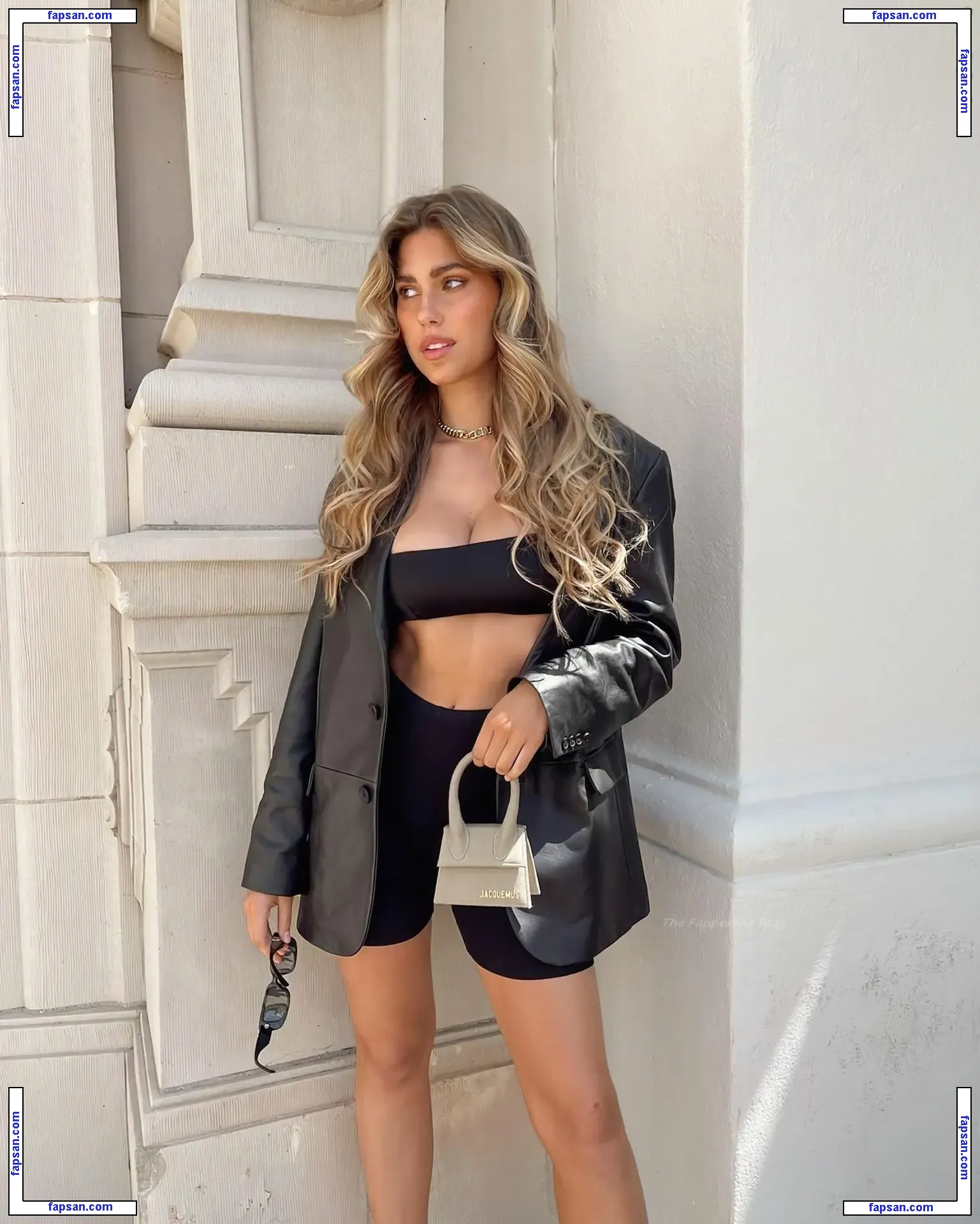 Miley Cyrus nude photo #4627 from OnlyFans