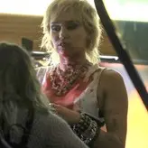 Miley Cyrus nude #4070