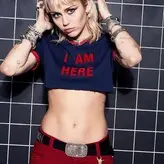 Miley Cyrus nude #4260