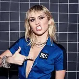 Miley Cyrus nude #4290