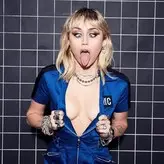Miley Cyrus nude #4293