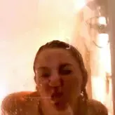 Miley Cyrus nude #4415