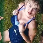 Miley Cyrus nude #4781