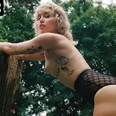 Miley Cyrus nude #4784