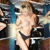 Miley Cyrus nude #4812