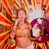 Miley Cyrus nude #4824