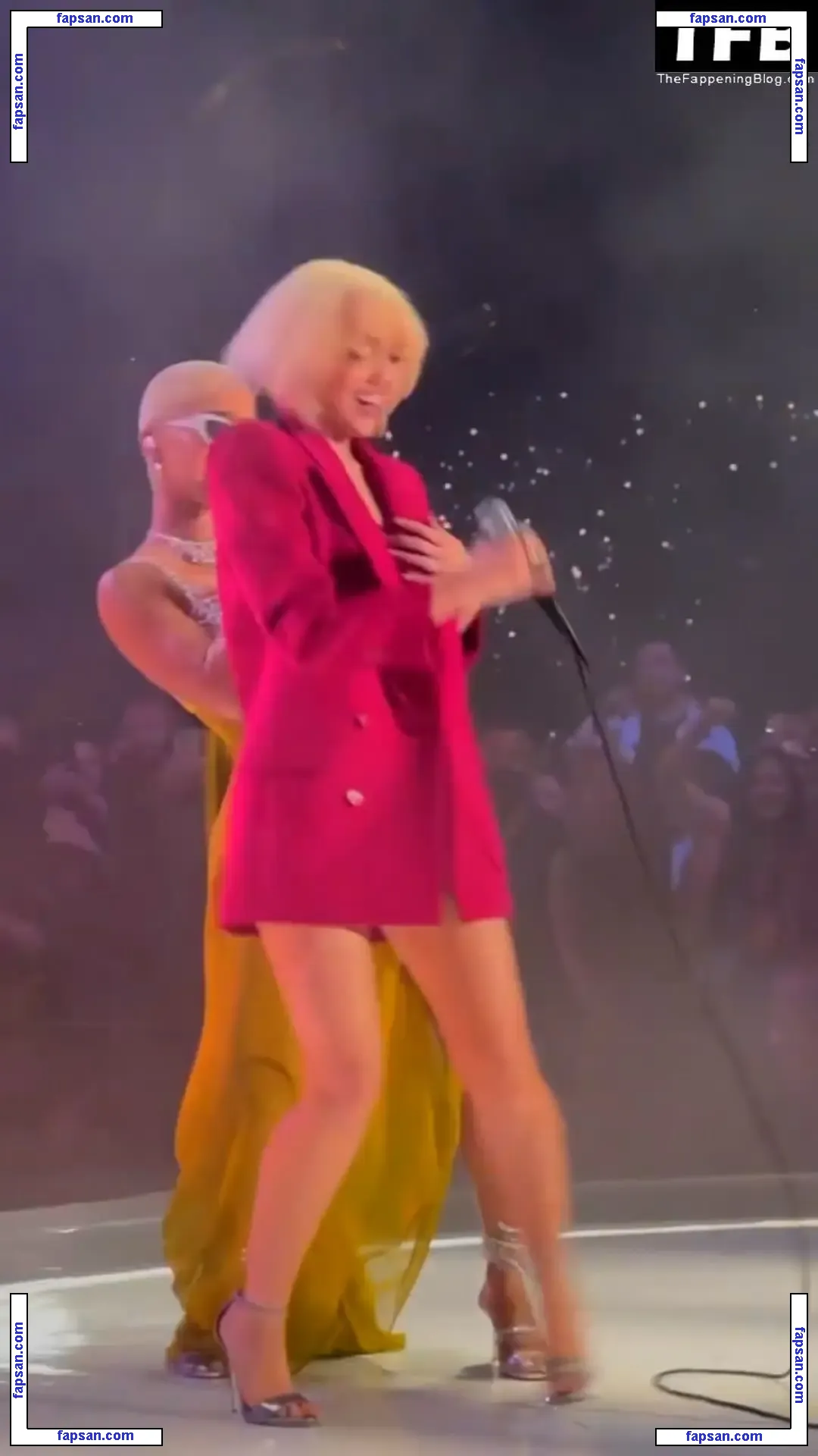 Miley Cyrus nude photo #5002 from OnlyFans
