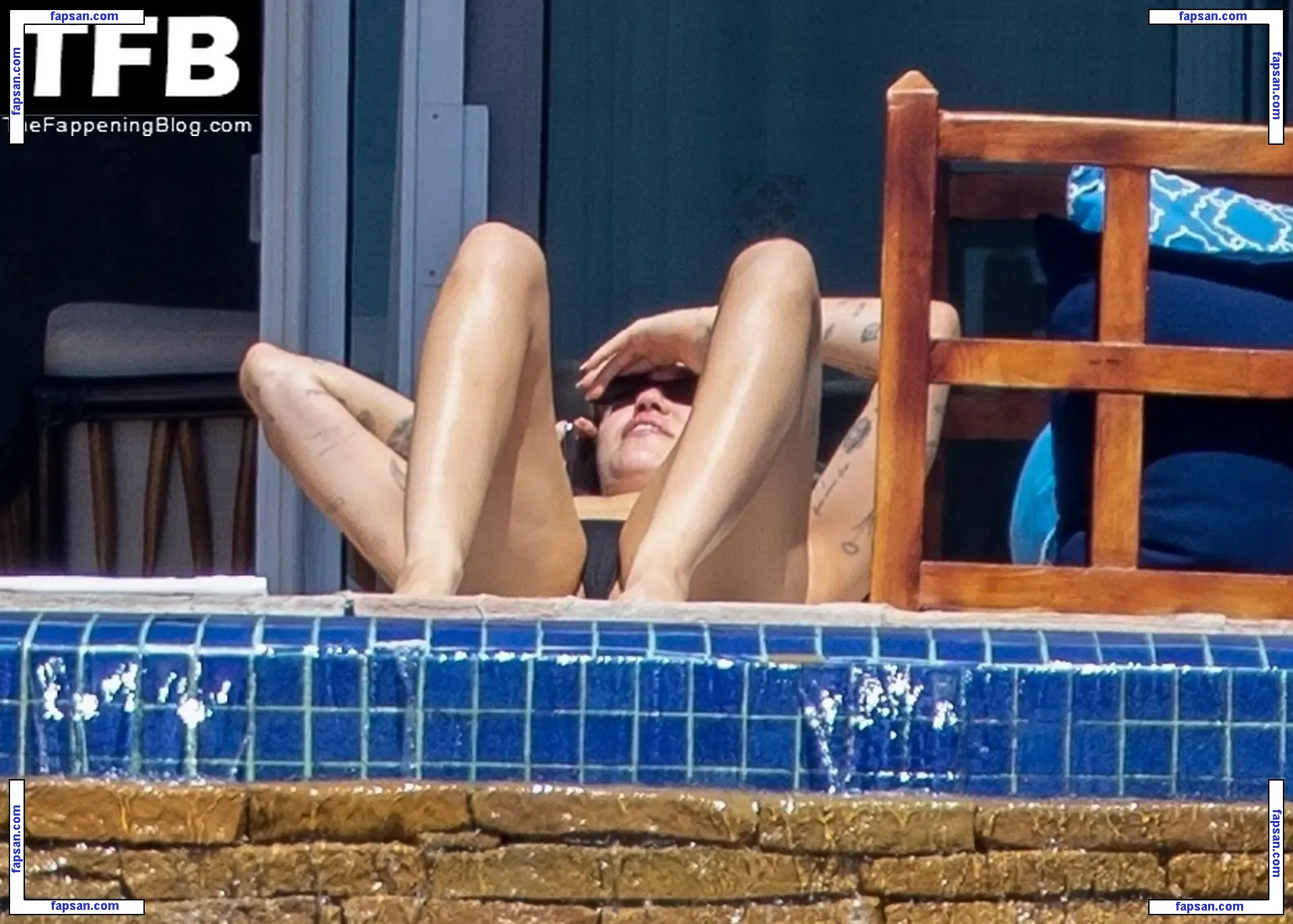 Miley Cyrus nude photo #5044 from OnlyFans