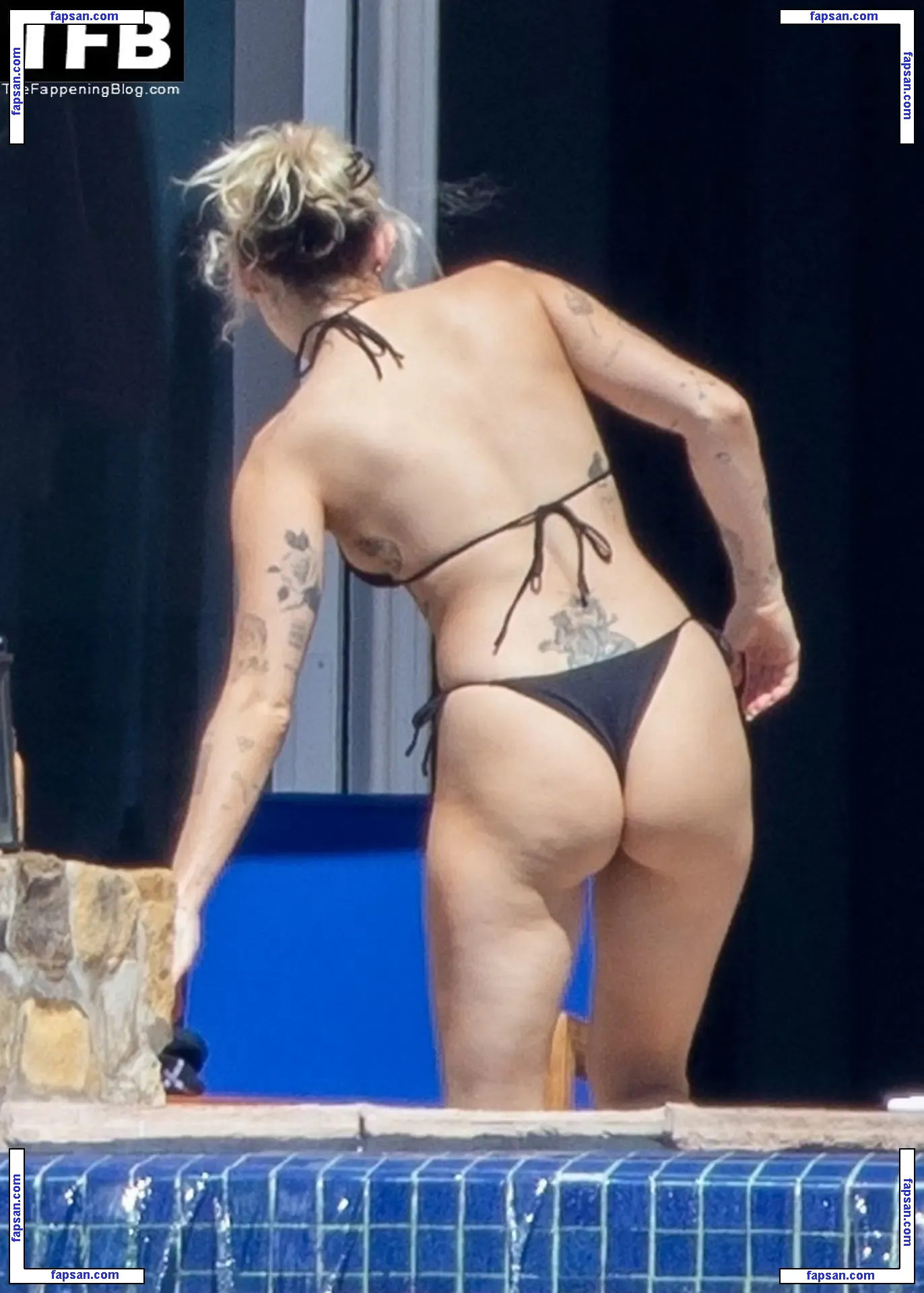 Miley Cyrus nude photo #5045 from OnlyFans