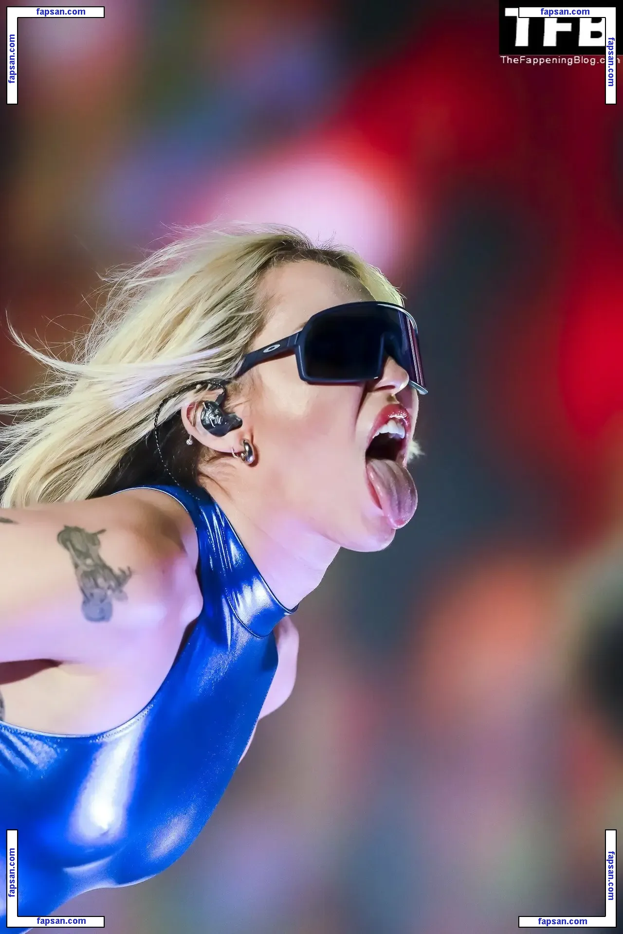 Miley Cyrus nude photo #5138 from OnlyFans