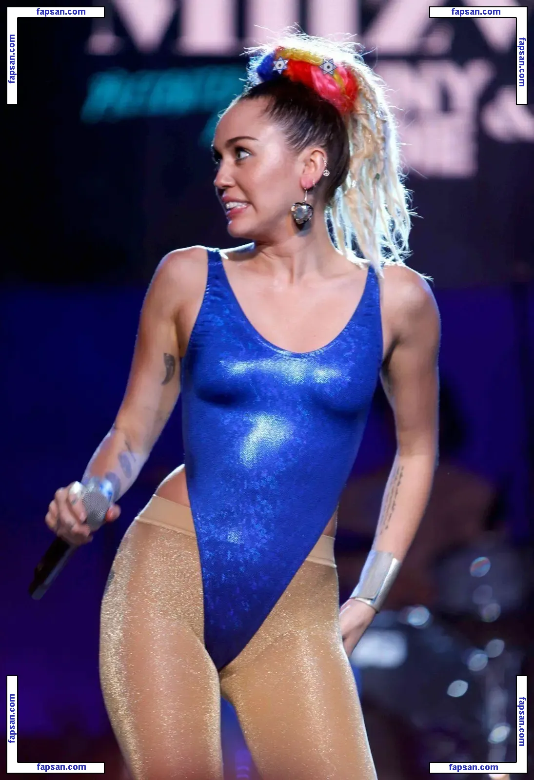 Miley Cyrus nude photo #5219 from OnlyFans