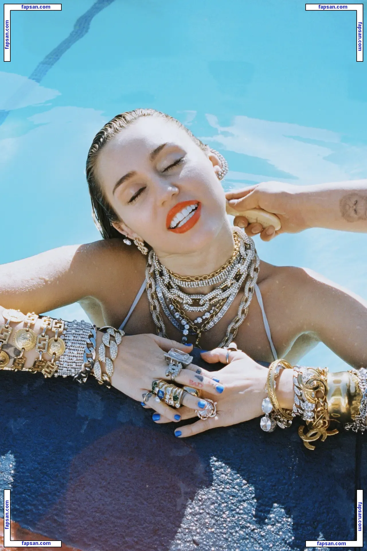 Miley Cyrus nude photo #5220 from OnlyFans