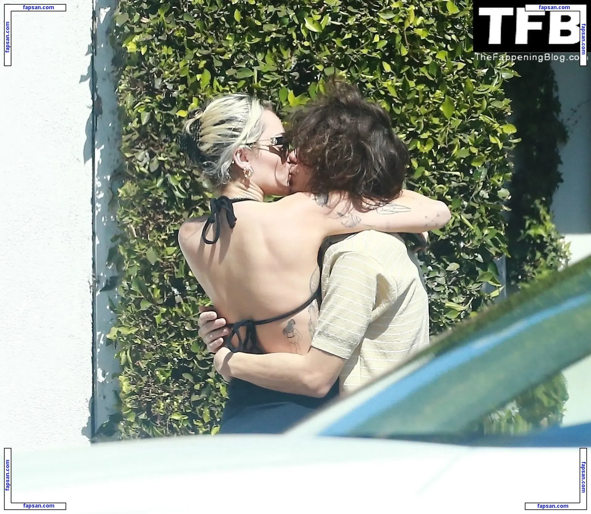Miley Cyrus nude photo #5245 from OnlyFans