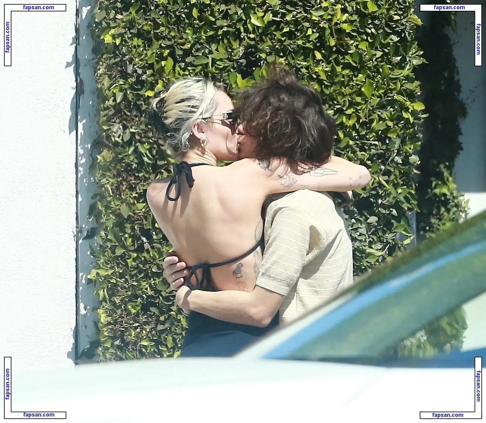 Miley Cyrus nude photo #5292 from OnlyFans