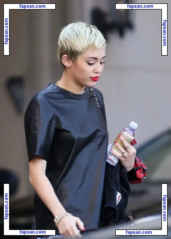 Miley Cyrus nude photo #5310 from OnlyFans