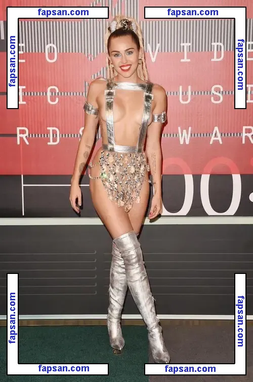 Miley Cyrus nude photo #5391 from OnlyFans