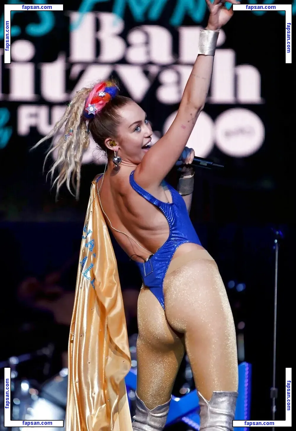 Miley Cyrus nude photo #5570 from OnlyFans