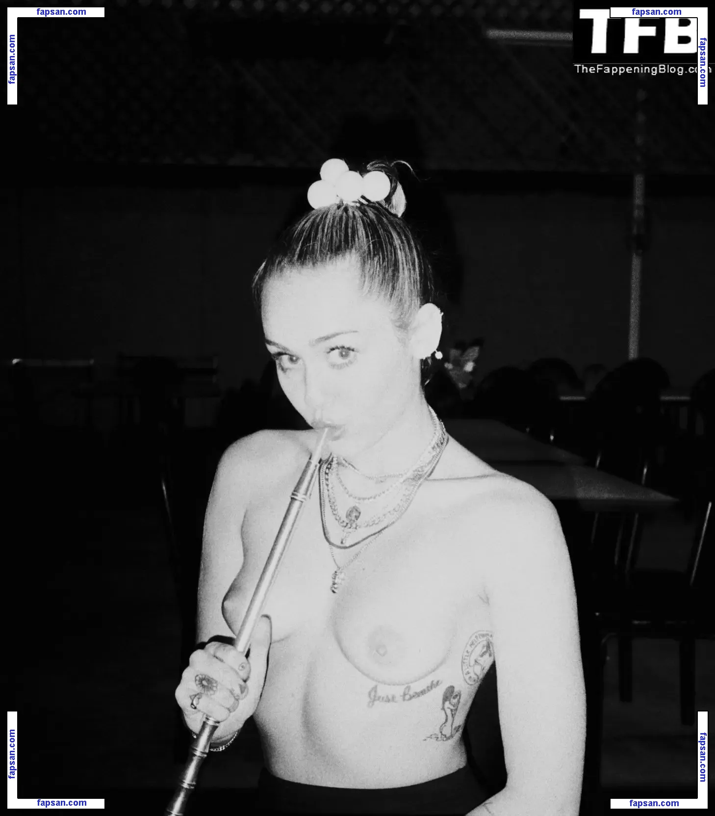 Miley Cyrus nude photo #5598 from OnlyFans