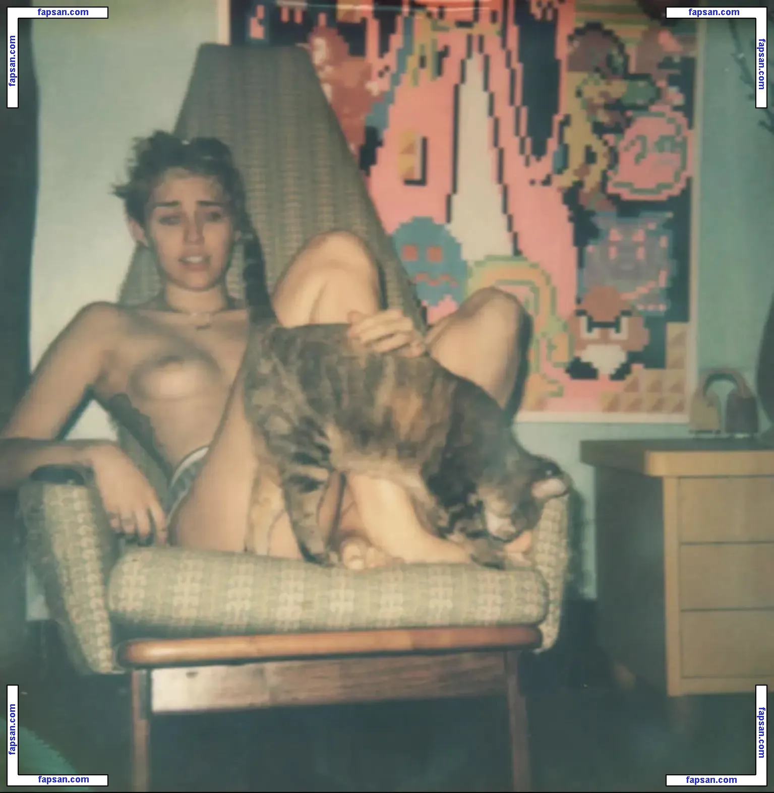 Miley Cyrus nude photo #5667 from OnlyFans