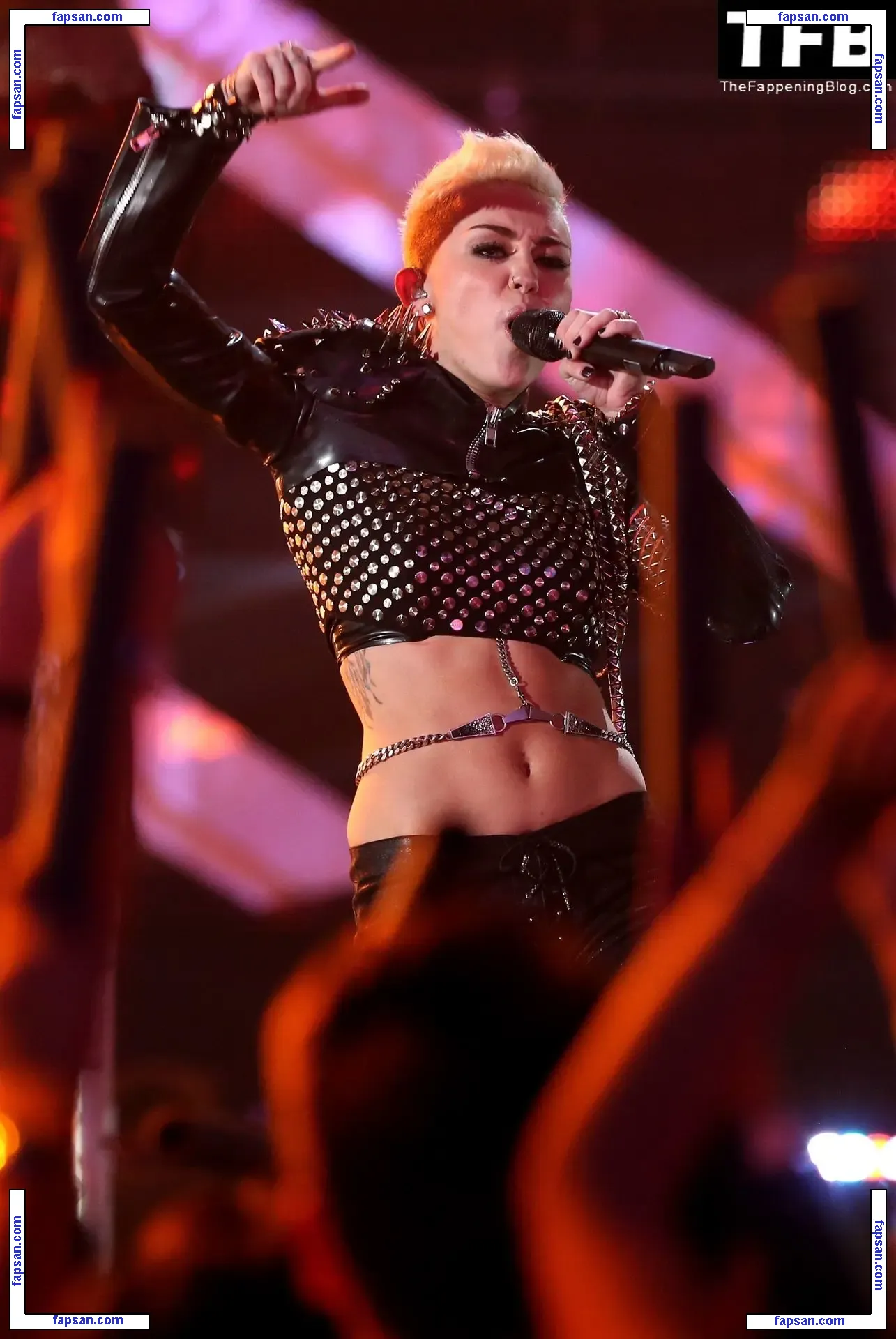 Miley Cyrus nude photo #5725 from OnlyFans