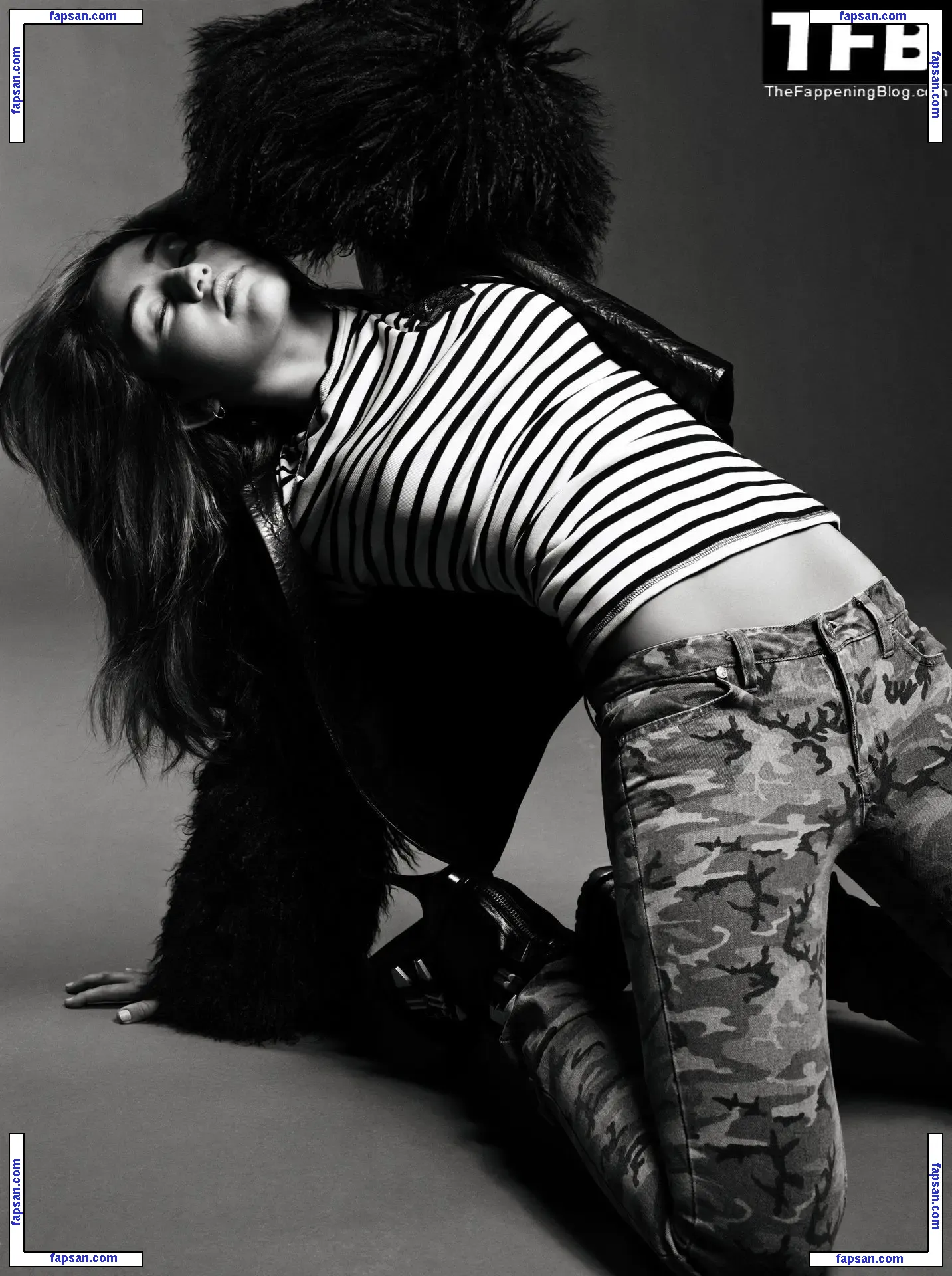 Miley Cyrus nude photo #5738 from OnlyFans