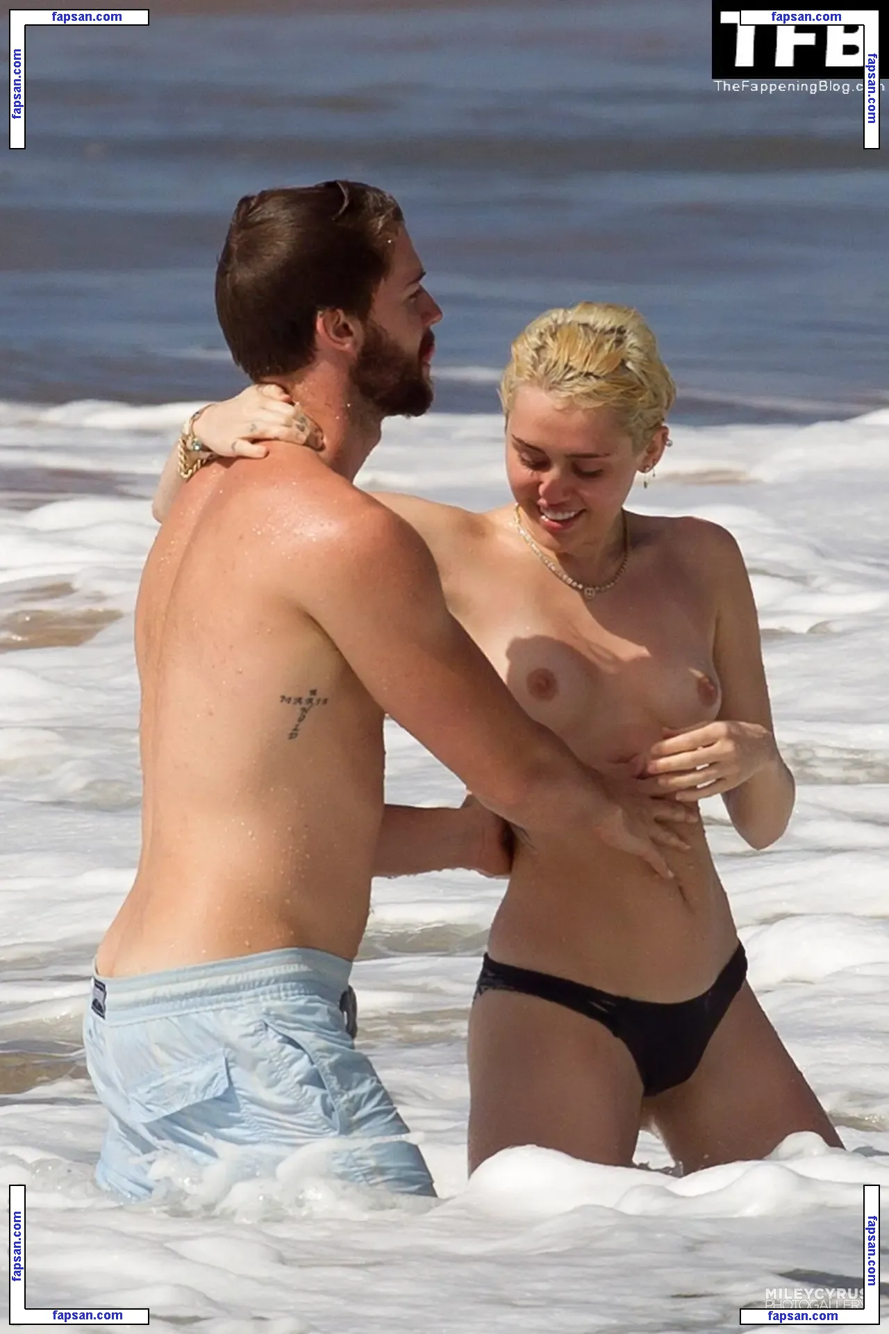 Miley Cyrus nude photo #5740 from OnlyFans