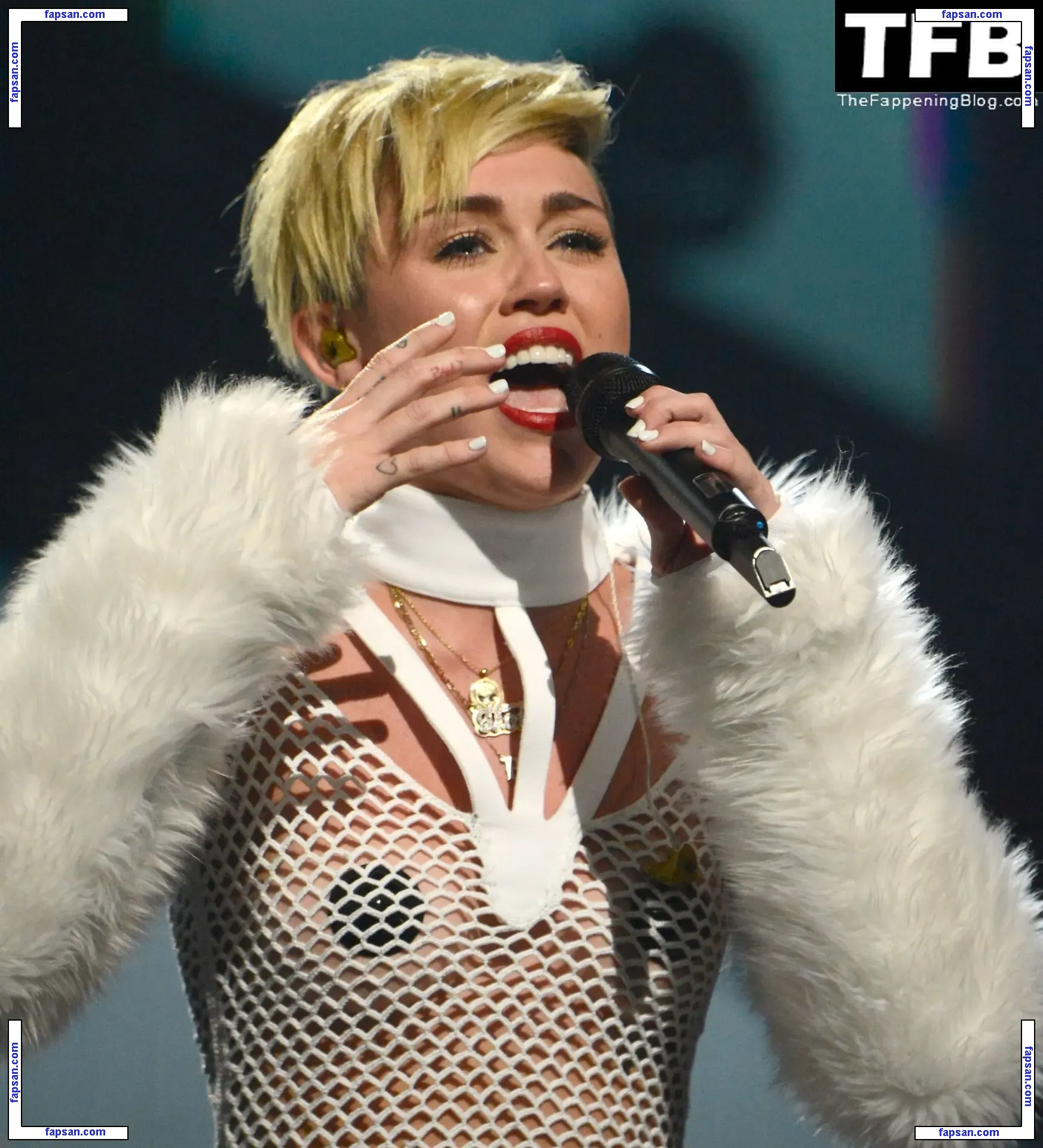 Miley Cyrus nude photo #5752 from OnlyFans