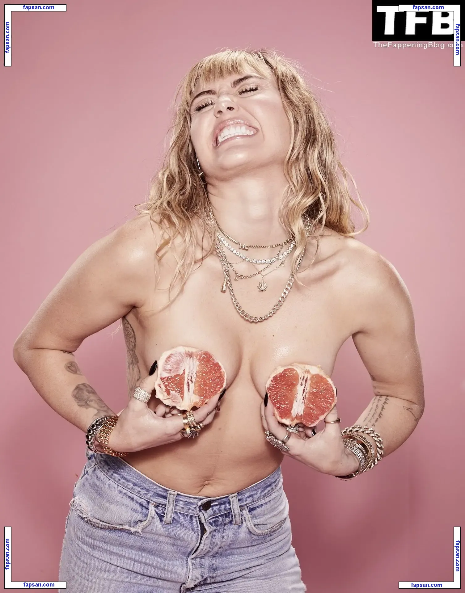 Miley Cyrus nude photo #5856 from OnlyFans
