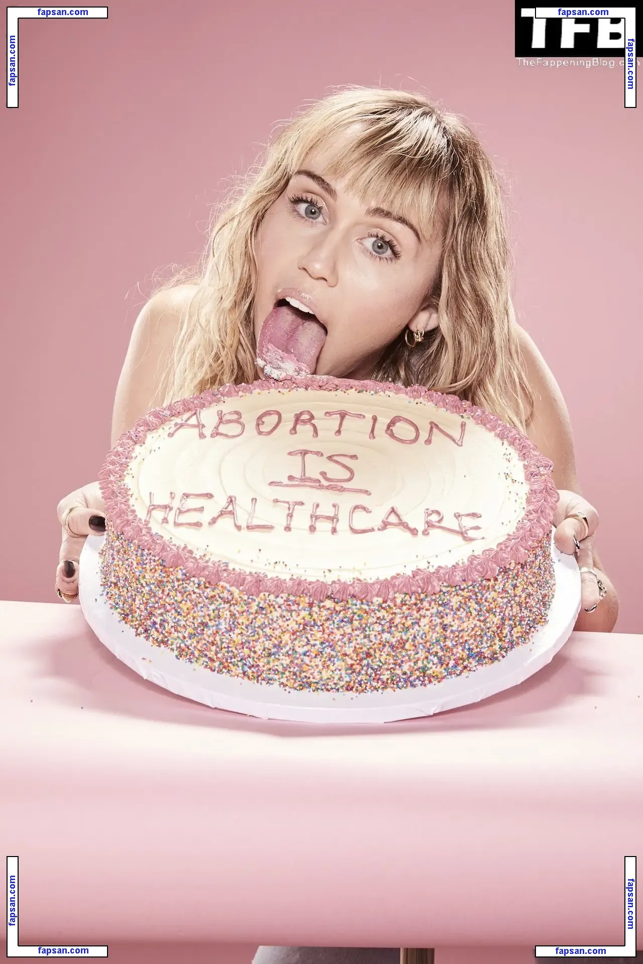 Miley Cyrus nude photo #5871 from OnlyFans