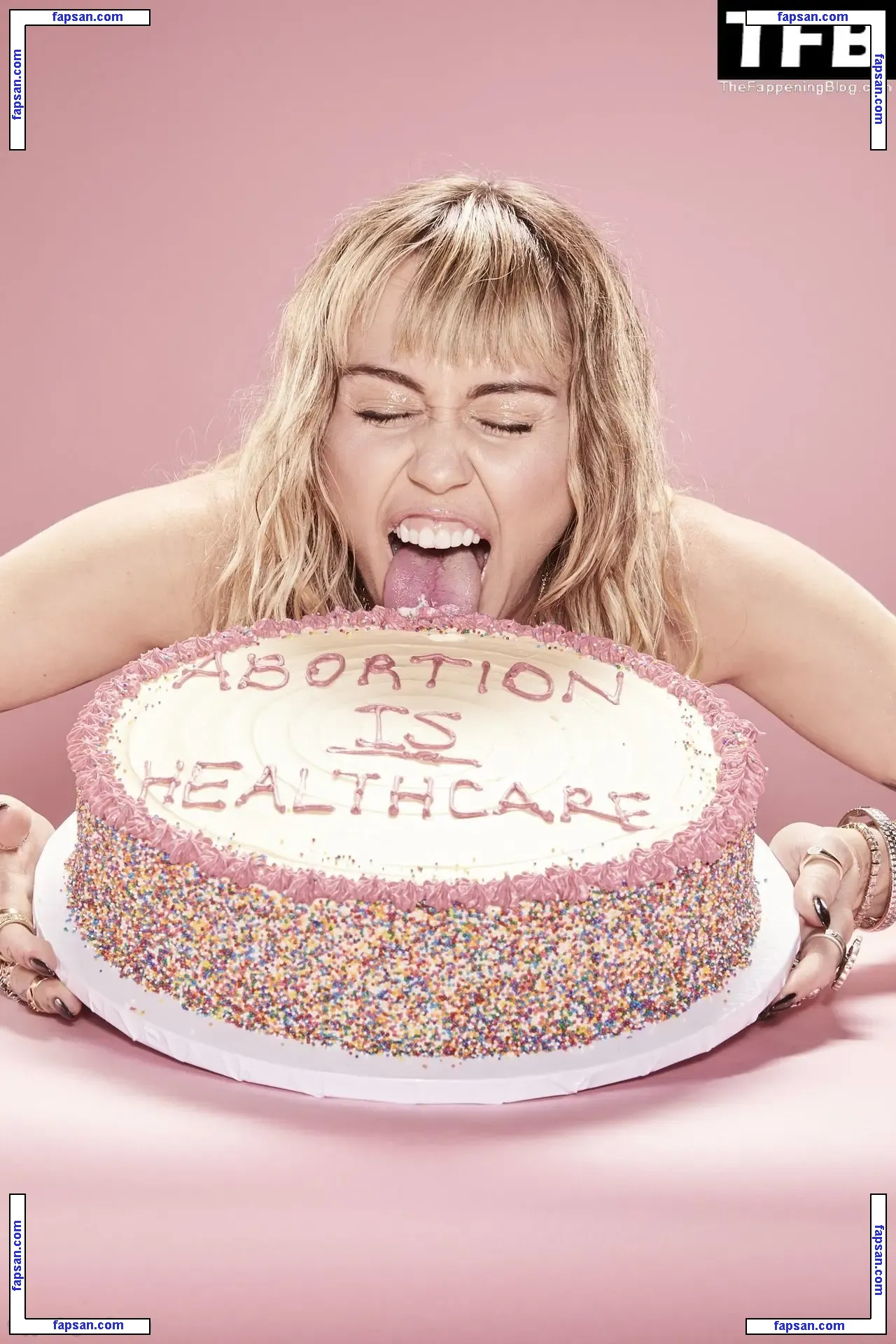 Miley Cyrus nude photo #5873 from OnlyFans
