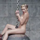 Miley Cyrus nude #5207