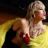 Miley Cyrus nude #5369