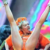 Miley Cyrus nude #5578