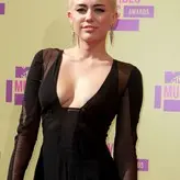 Miley Cyrus nude #5749
