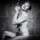 Miley Cyrus nude #5825