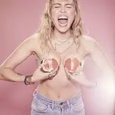 Miley Cyrus nude #5851