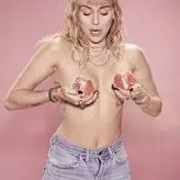 Miley Cyrus nude #5864