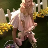 Miley Cyrus nude #5900