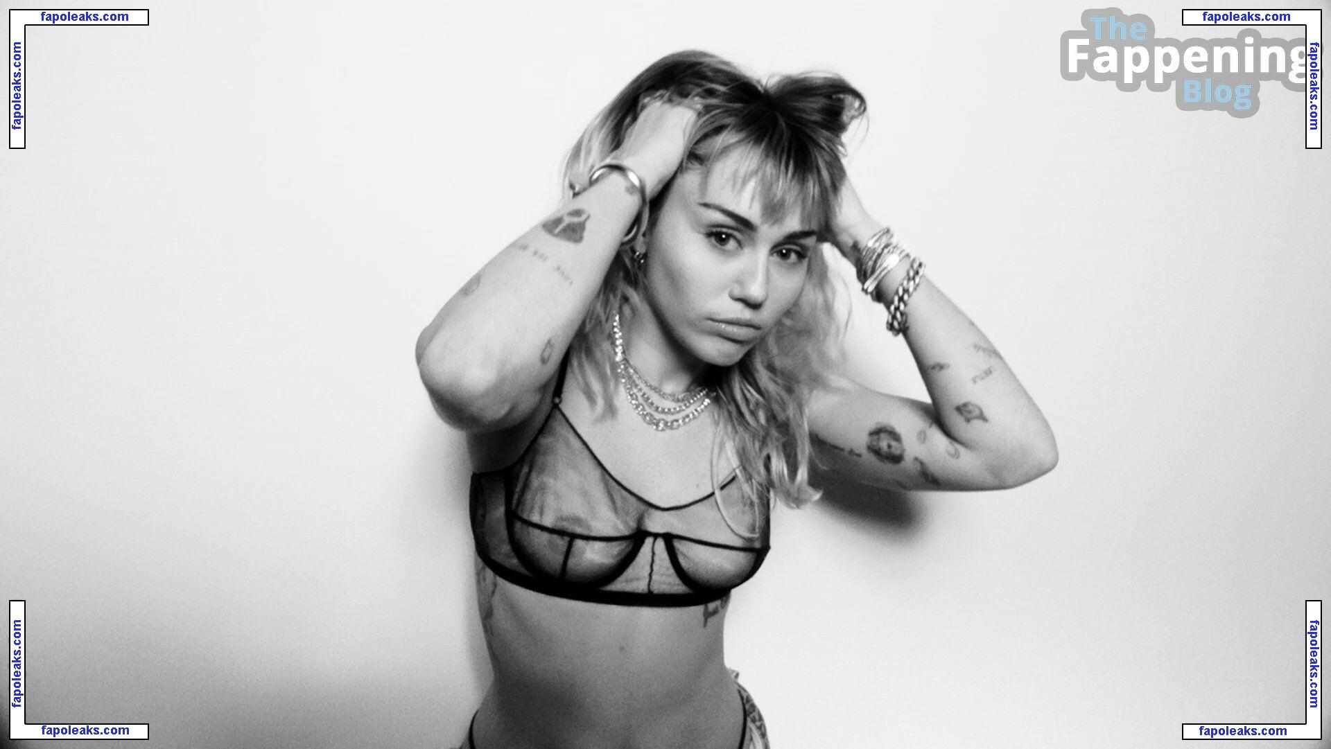 Miley Cyrus / mileycyrus nude photo #6779 from OnlyFans