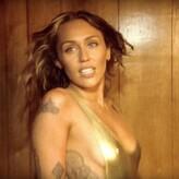Miley Cyrus nude #6747