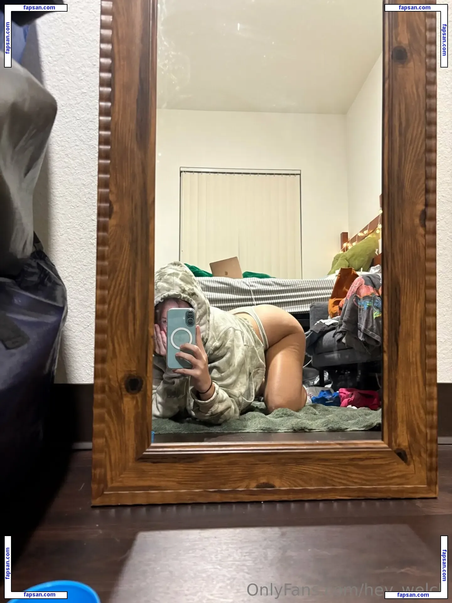 mileycollege nude photo #0019 from OnlyFans