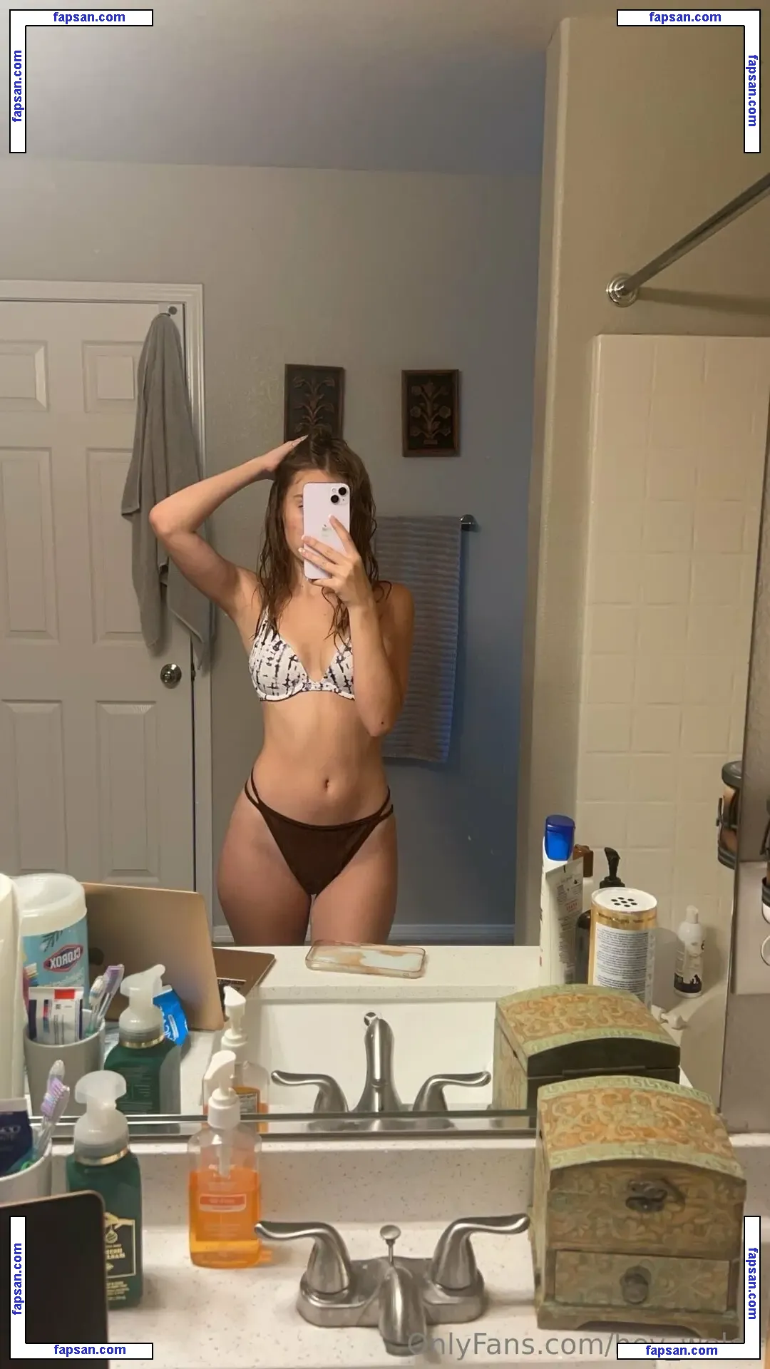 mileycollege nude photo #0033 from OnlyFans