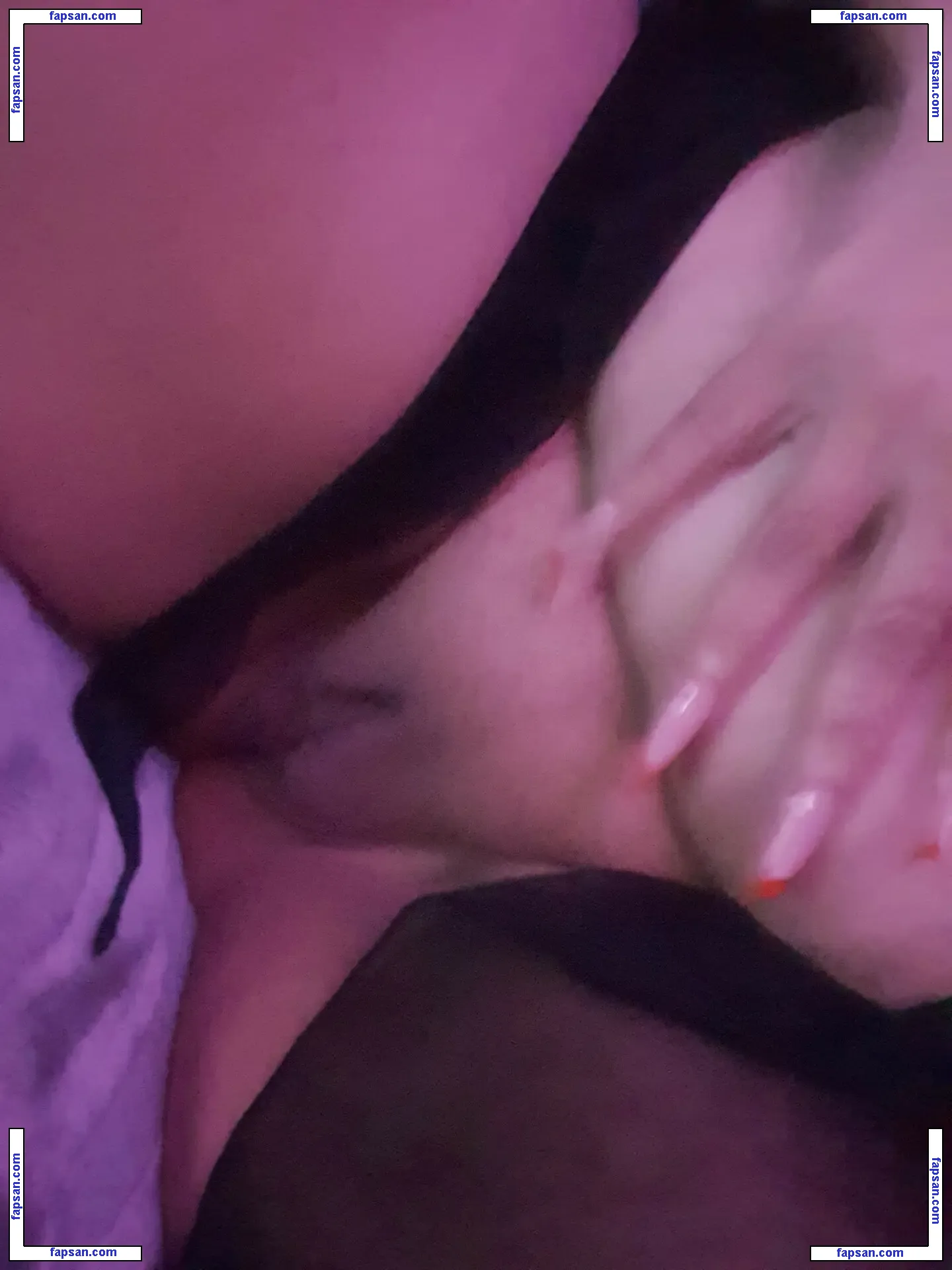 Milf Miss Clare nude photo #0010 from OnlyFans