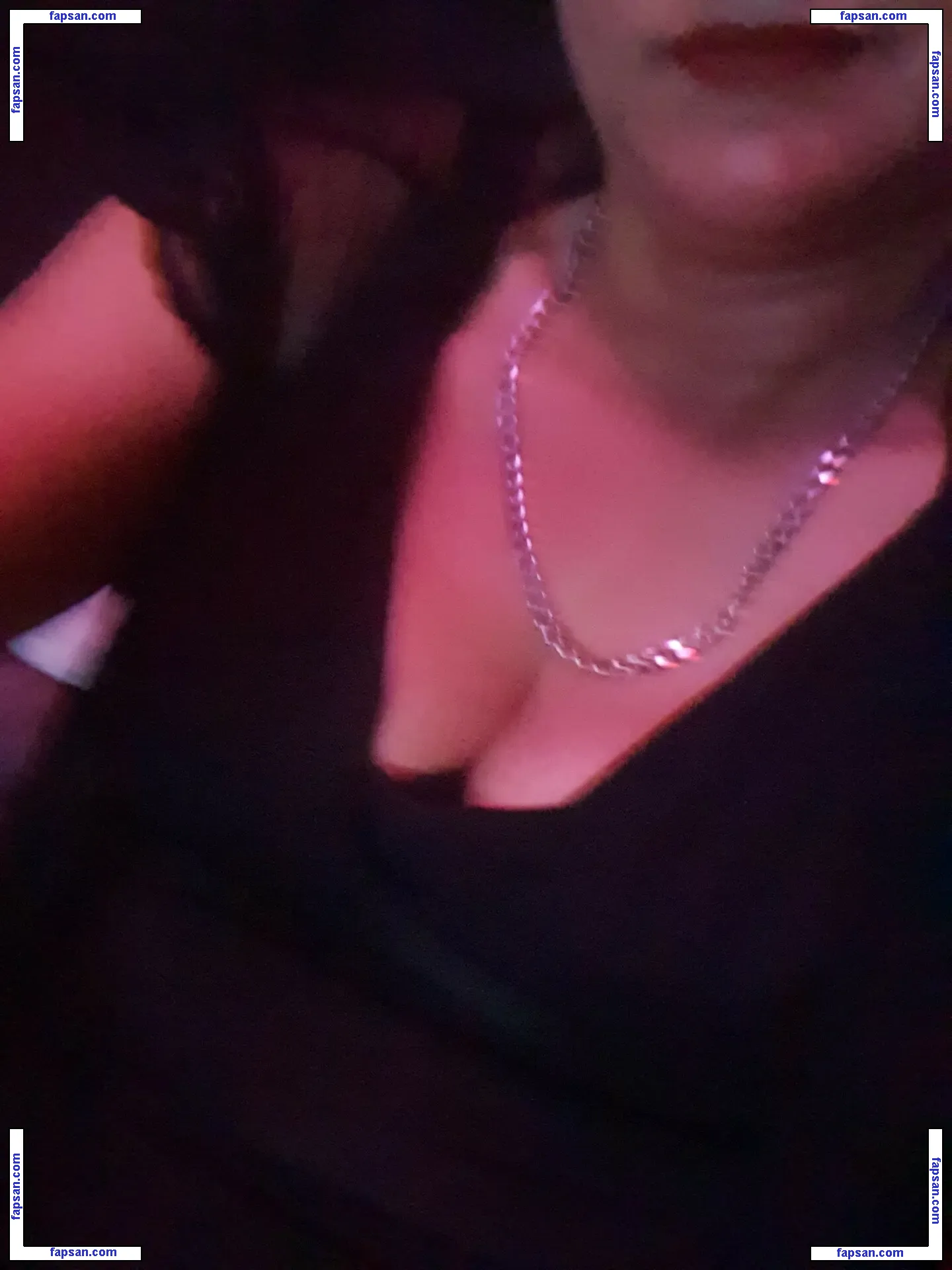 Milf Miss Clare nude photo #0017 from OnlyFans